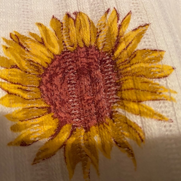 Rebellious One - Picture 5 of 11